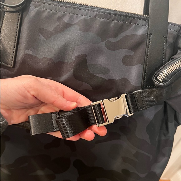 Tumi Devoe Hope Tote - Picture 3 of 5